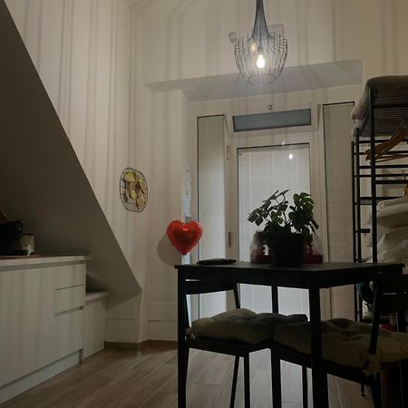 La Casa Degli Innamorati Бари Экстерьер фото